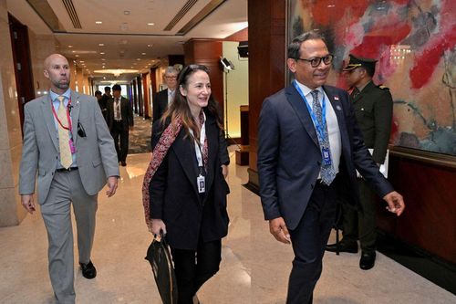 Các quan chức tình báo bí mật gặp nhau ở Đối thoại Shangri-la