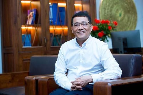'Ca mổ là cuộc chiến, người bệnh như người thân'