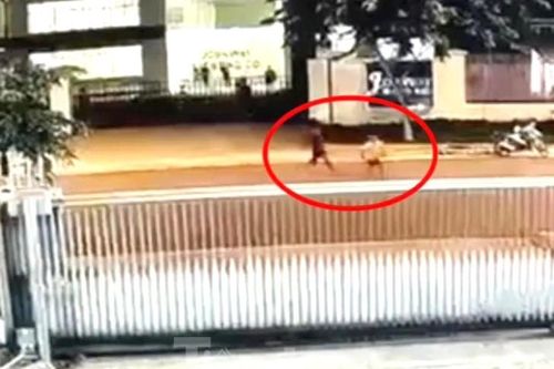 Vác mã tấu chém người như phim 'xã hội đen'