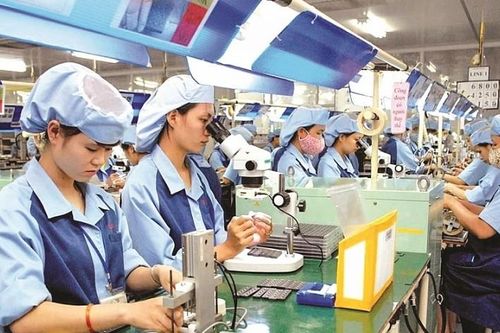 Gánh nặng thuế thu nhập cá nhân