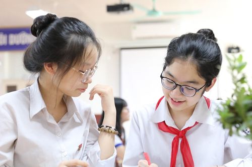 Đề và đáp án tham khảo môn Toán thi lớp 10 chuyên Nhân văn