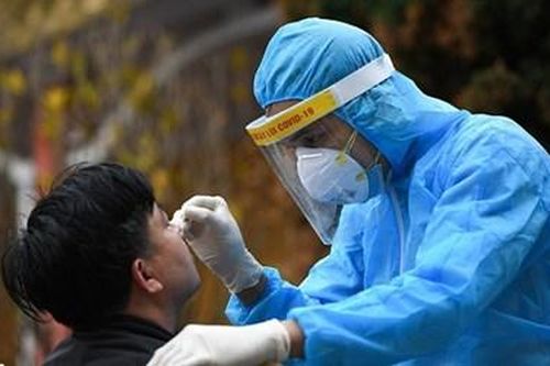 Thống nhất chuyển bệnh COVID-19 từ nhóm A sang nhóm B