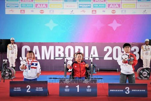 ASEAN Para Games 12: Bơi và cử tạ Việt Nam thắng lớn trong ngày ra quân
