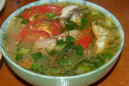 Món ngon cuối tuần: Canh cá trê nấu dưa chua đưa cơm ngày hè