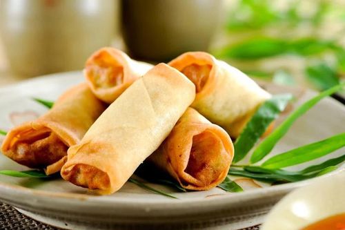 Món ngon cuối tuần: Tuyệt chiêu làm chả giò ngon khó cưỡng