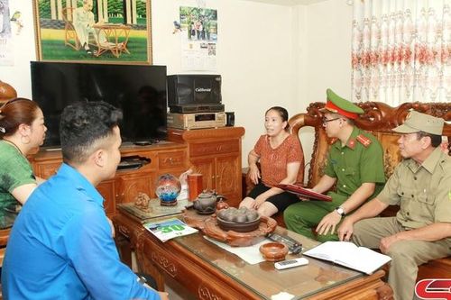 Bám sát cơ sở, giữ địa bàn bình yên