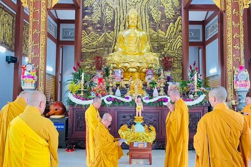 Bình Phước: Lễ tổng khai giảng và tác pháp An cư kiết hạ Phật lịch 2567 tại chùa Tỉnh Hội