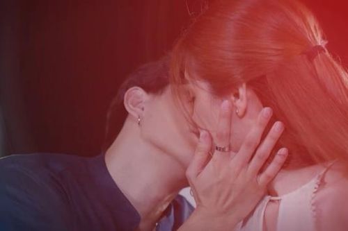 'Cuồng si' tập 8: Janis gặp biến cố