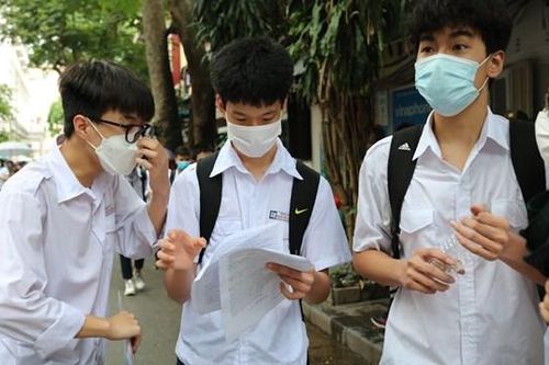 Tiếp tục đề án đào tạo song bằng cấp THPT