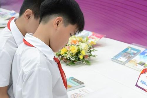 Bộ GD&ĐT phản hồi ý kiến đại biểu về vấn đề nóng của ngành Giáo dục