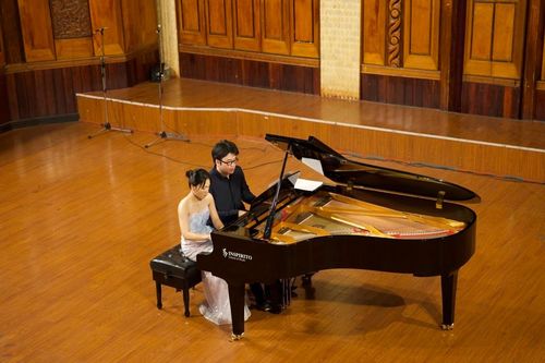 Concert Harmonia - dệt tình hữu nghị Việt Nam - Rumani bằng âm nhạc