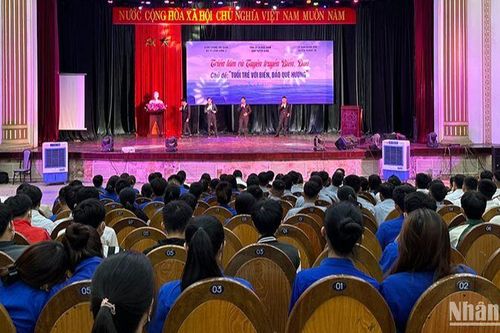 Quảng Nam khai mạc triển lãm với chủ đề 'Tuổi trẻ với biển đảo quê hương'