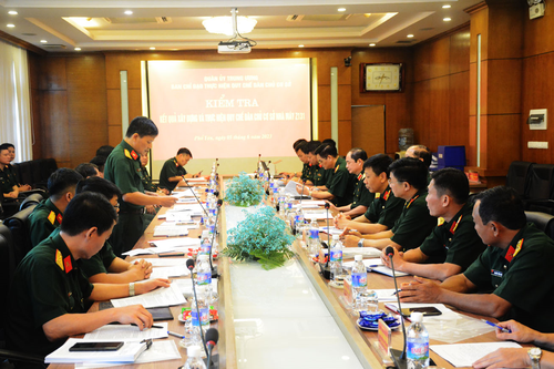 Kiểm tra thực hiện Quy chế dân chủ cơ sở ở Nhà máy Z131