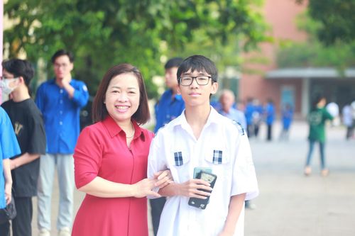 Hơn 1,3 nghìn thí sinh 'tranh vé' vào chuyên Bắc Giang