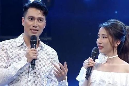 Việt Anh khóc khi kể về người bố đặc biệt