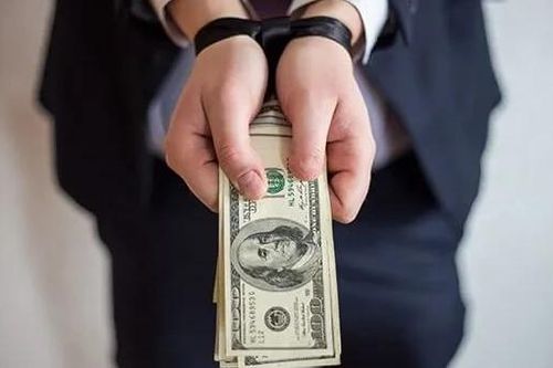 Chủ doanh nghiệp chi tiền 'chạy dự án', vấp cú lừa ngoạn mục