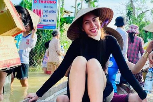Bị netizen 'đá xéo', Thủy Tiên đáp trả: 'Các bạn có chửi mình cũng ngẩng cao đầu'