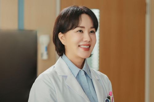 Tập cuối Doctor Cha gây tranh cãi dù đạt thành tích 'khủng'
