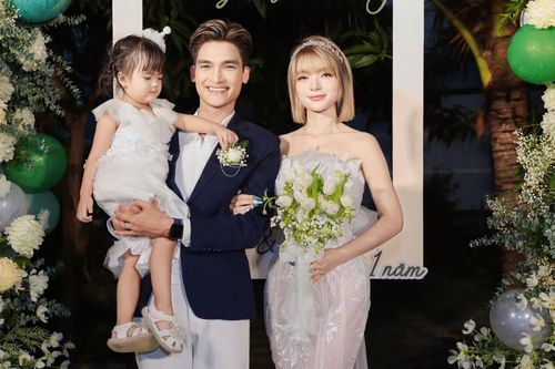 Vợ chồng Mạc Văn Khoa kỉ niệm gần một thập kỉ bên nhau, bà xã tiết lộ trải qua không ít chông gai