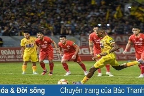 Đông Á Thanh Hóa thua trận đầu tiên, HLV Popov xin 'gánh hết lỗi lầm'