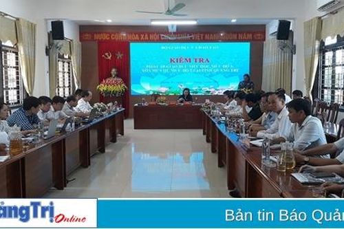 Nỗ lực để đạt kết quả cao nhất trong công tác phổ cập giáo dục và xóa mù chữ