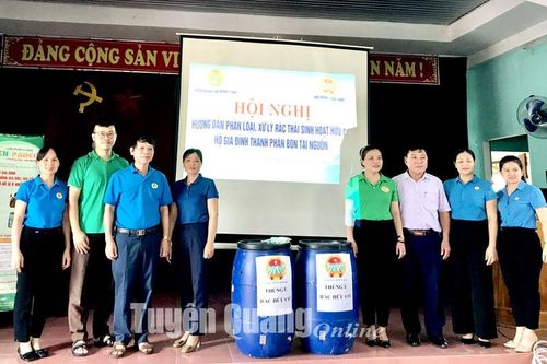 Hướng dẫn công nhân, người lao động phân loại, xử lý rác thải hữu cơ
