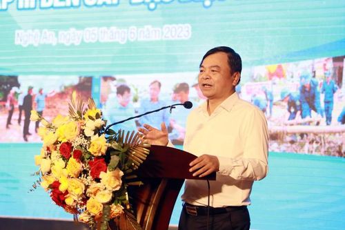 Quán triệt chỉ đạo của Chính phủ trong quản lý đê điều và phòng chống thiên tai