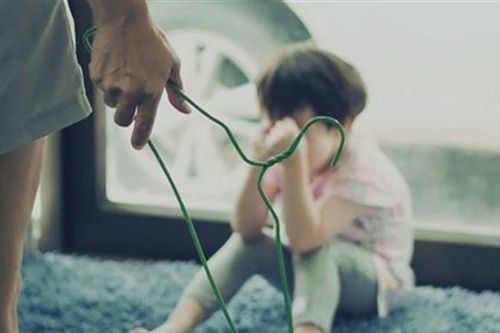 Hành vi bạo hành trẻ em sẽ bị xử lý thế nào?