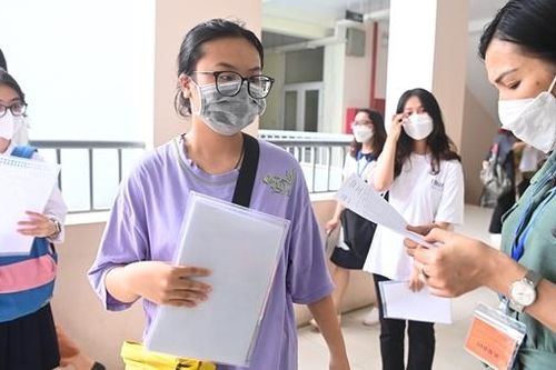 Hà Nội tuyển dụng 608 chỉ tiêu giáo viên, nhân viên các trường học