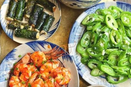 Gợi ý mâm cơm đẹp mắt, ngon miệng cho mùa hè