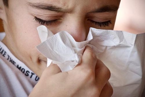 Các biểu hiện của viêm đường hô hấp trên khiến cha mẹ dễ nhầm lẫn