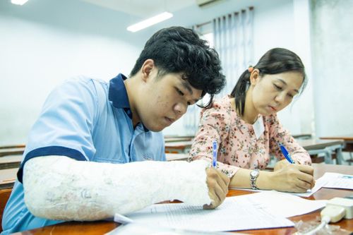 Điểm thi đặc biệt trong kỳ tuyển sinh lớp 10 ở TP.HCM