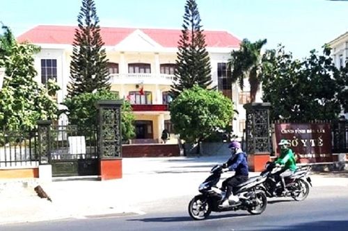 Kỷ luật khiển trách Giám đốc Sở Y tế tỉnh Đắk Lắk