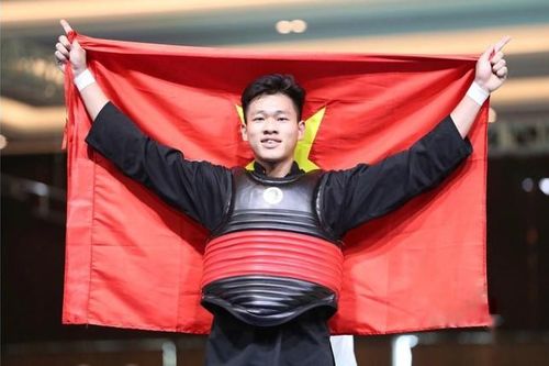 Thành tích 'khủng' của nam sinh giành Huy chương Vàng SEA Games 32, bộ môn Pencak Silat