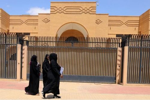 Điểm tin thế giới sáng 6/6: Iran mở lại Đại sứ quán tại Saudi Arabia, Philippines có tân Bộ trưởng Quốc phòng, Nga 'mở lòng' với Mỹ