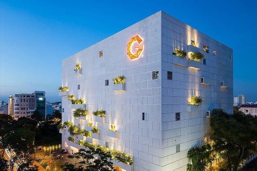 Sở hữu GEM Center tại vị trí đắc địa nhất Quận 1, IN Hospitality do ai chi phối điều hành?