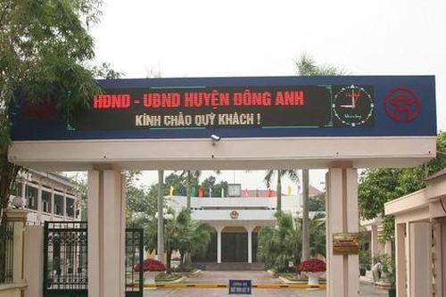 Hà Nội: Xử lý Chủ tịch xã uống rượu lái ô tô biển giả
