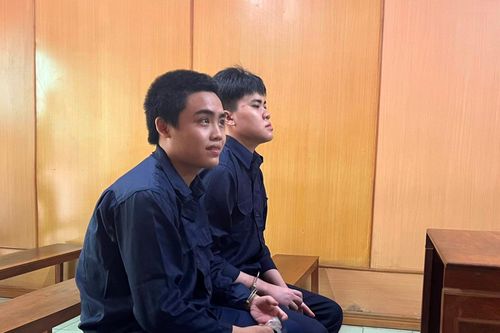 Hai thanh niên lĩnh 38 năm tù vì bán ma túy