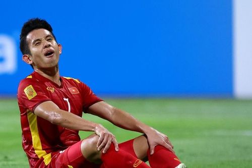 Hồng Duy sớm chia tay tuyển Việt Nam