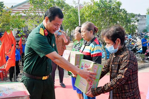 Ba chương trình, một mục tiêu
