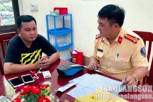 Phát hiện lái xe đầu kéo dương tính với chất ma túy