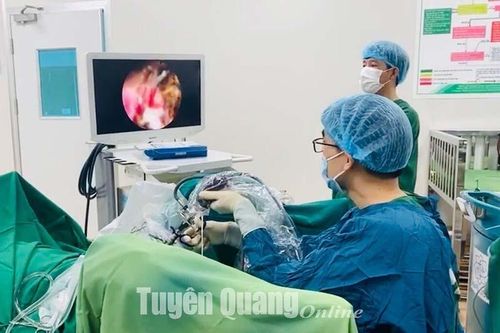 Triển khai hiệu quả kỹ thuật nội soi laser cắt u sơ tuyến tiền liệt