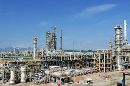 Lọc hóa dầu Bình Sơn: Sắp chi gần 2.200 tỷ đồng trả cổ tức năm 2022, dự kiến crack spread sẽ duy trì ở mức cao thời gian tới