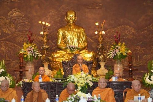Hệ phái Khất sĩ tổ chức khóa bồi dưỡng trụ trì năm 2023 tại pháp viện Minh Đăng Quang