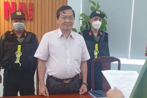Bắt giam nguyên Hiệu trưởng và Trưởng phòng Tài chính - Kế hoạch Trường Đại học Đồng Nai