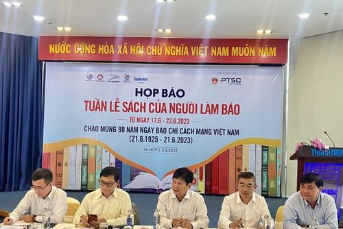 Tuần lễ sách của người làm báo