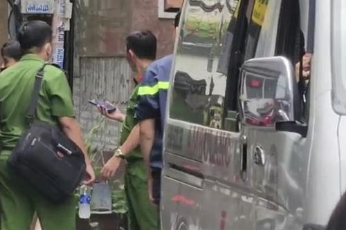 Bị điện giật tử vong khi đang lắp đặt bồn nước