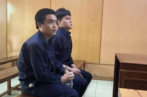 Hai thanh niên trẻ lãnh gần 40 năm tù vì mua bán trái phép ma túy