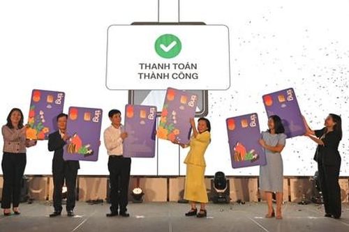 Ra mắt ứng dụng thanh toán vé xe buýt không cần tiền mặt