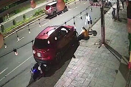 Lao xe đâm tử vong người tình